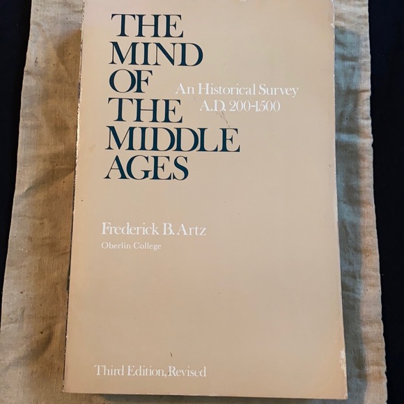 The mind of the middle ages book Frederick B. Artz